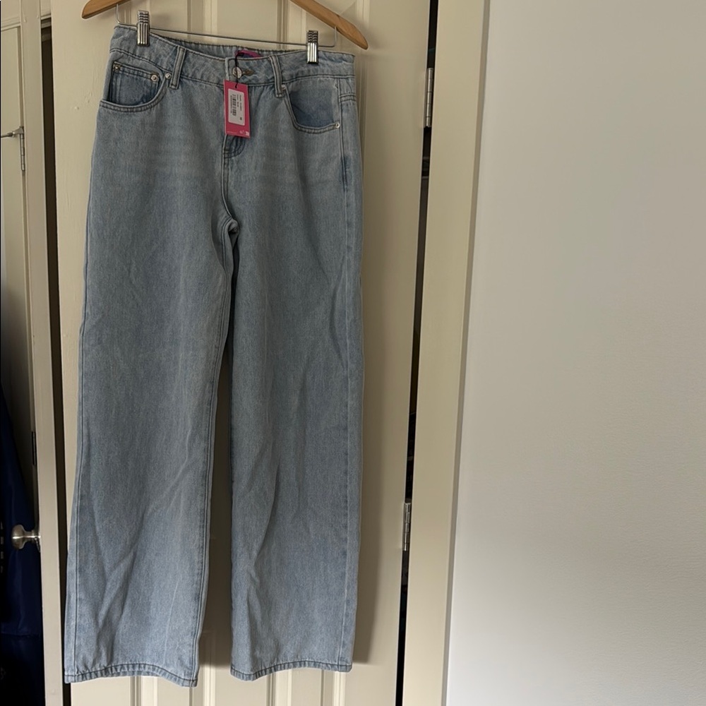 Edikted Blue Straight Leg Jeans Classic Style